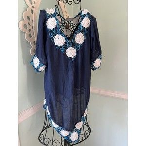 MPL hawaii free size blue flowers crotchet top NWT